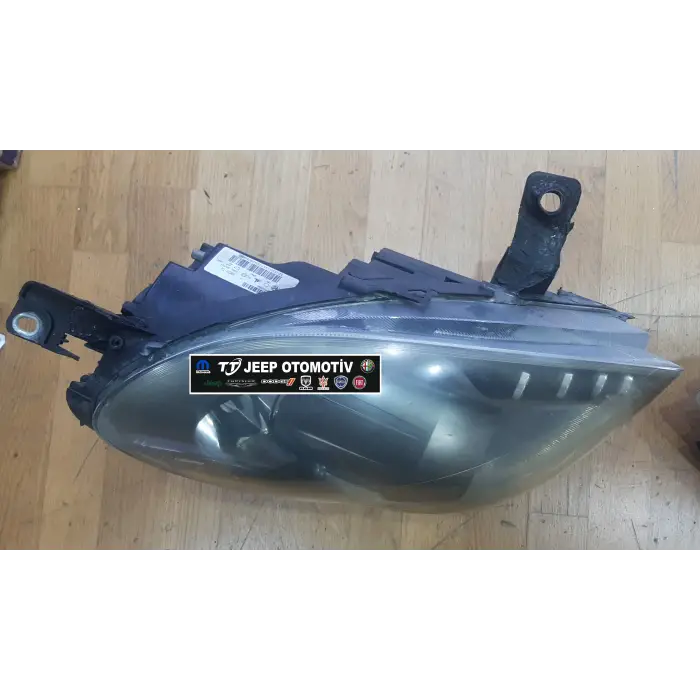 2010-2020 Alfa Romeo Giulietta Far 50520228 Sağ 50520220 Sol - 2.El Ürün