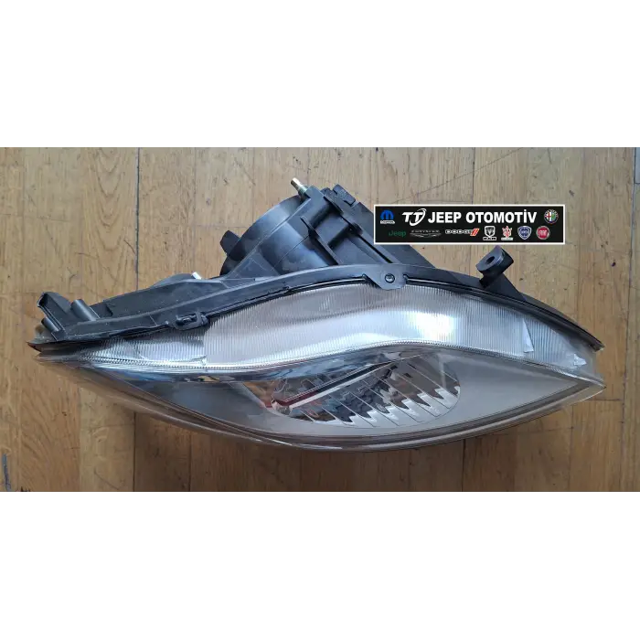 2011 - 2024 Lancia Ypsilon Sağ Ön Far 51850554