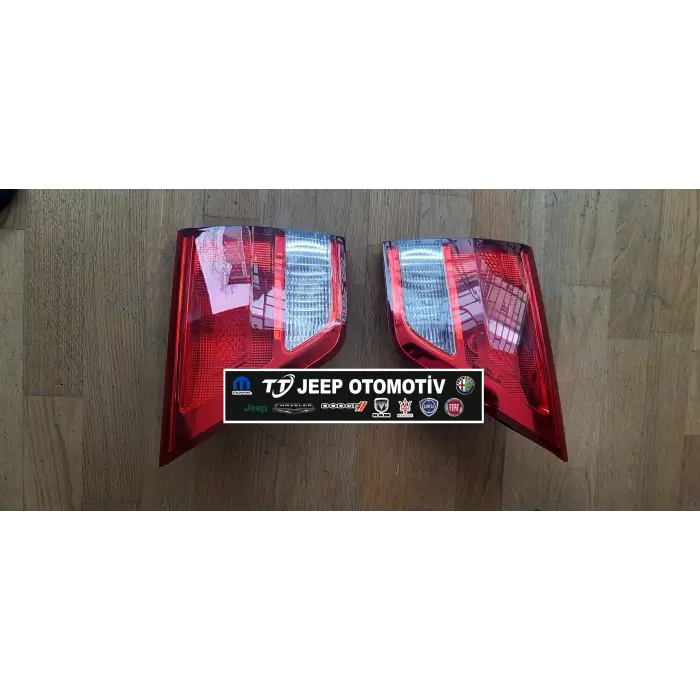 2013 Jeep Grand Cherokee sağ/sol stop 57010274AF 57010275AF - 2.El Ürün