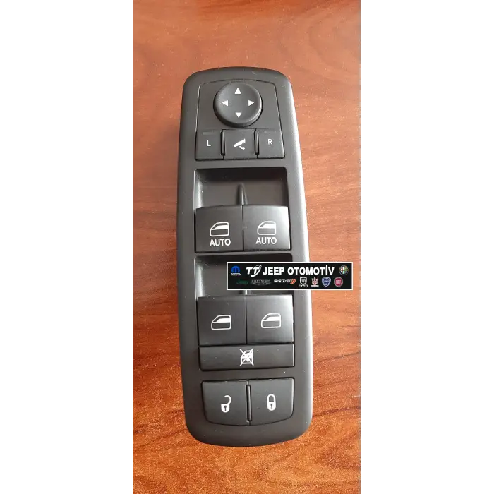 2014-2015 Jeep Grand Cherokee Kapı Düğme Grubu 68620476AA