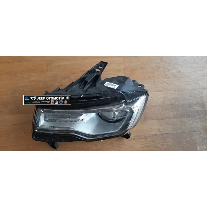 2014 - 2015 Jeep Grand Cherokee (WK) sol ön far 68144709AF -  2.El Ürün