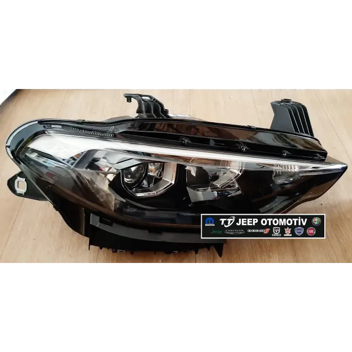 2015 - 2021 Fiat Egea Sağ Ön Far 52139515 52214453