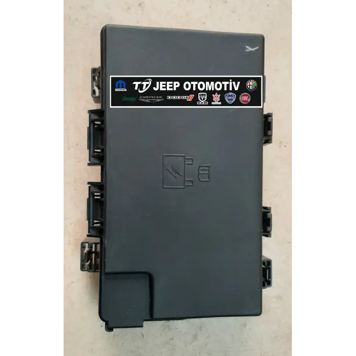 2015 Jeep Grand Cherokee Sigorta Kutusu 68242818AC K68242818AC