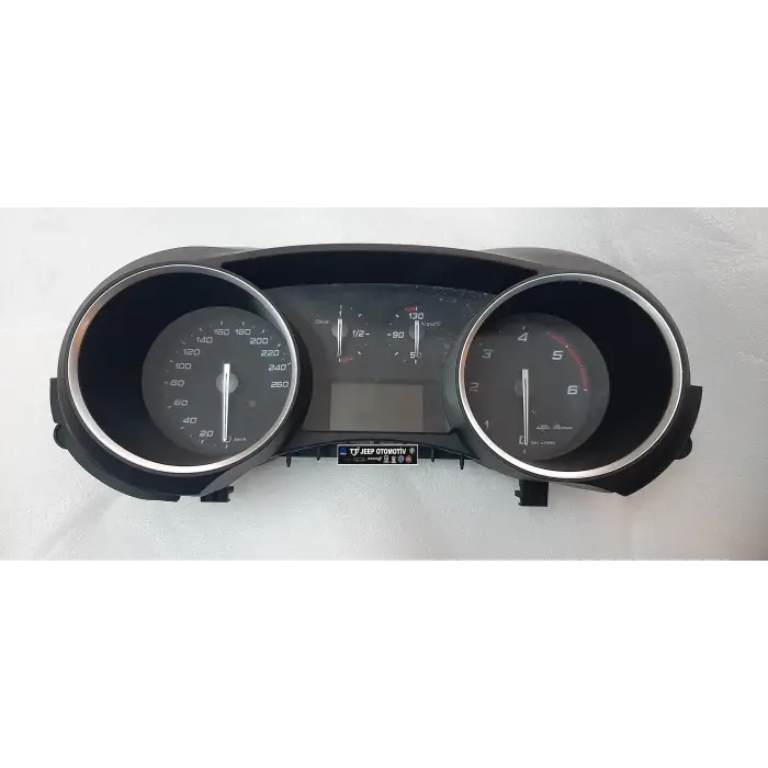 2016 - 2020 Alfa Romeo Giulietta Gösterge Paneli 52097902
