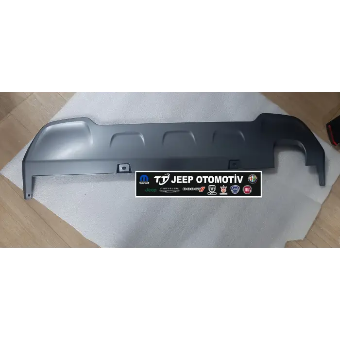 2018-19 Jeep Renegade tampon alt koruması 735774181