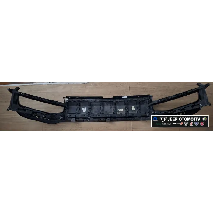 2023 Jeep Avenger Ön Radyatör Panjur e Izgara 735774629 - 2.El Ürün