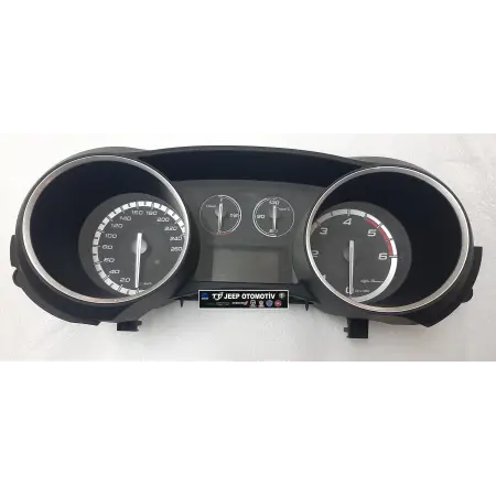 2010 - 2013 Alfa Romeo Giulietta Gösterge Paneli 50527456