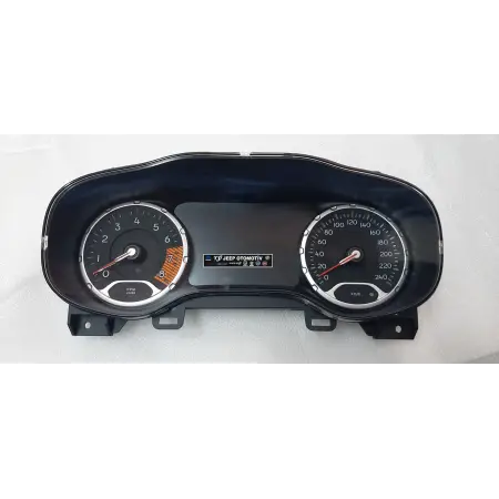 2018 - 2020 Jeep Renegade Gösterge Paneli 735715396