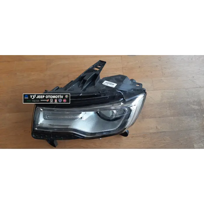 2014 - 2015 Jeep Grand Cherokee (WK) sol ön far 68144709AF -  2.El Ürün