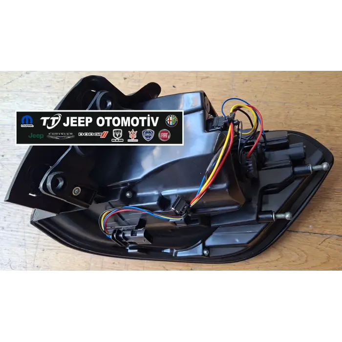 2017 - 2020 Jeep Compass Sol Arka Stop Yan Sanayi OEM 55112683AD