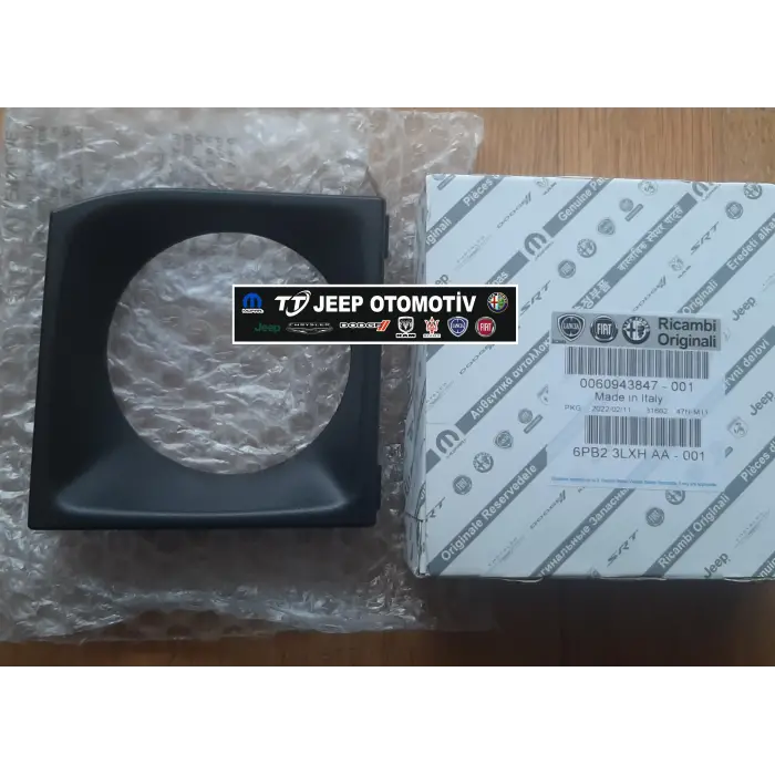 2020 - 2023 Jeep Compass Ön Tampon ACC Radar Kapağı 60943847