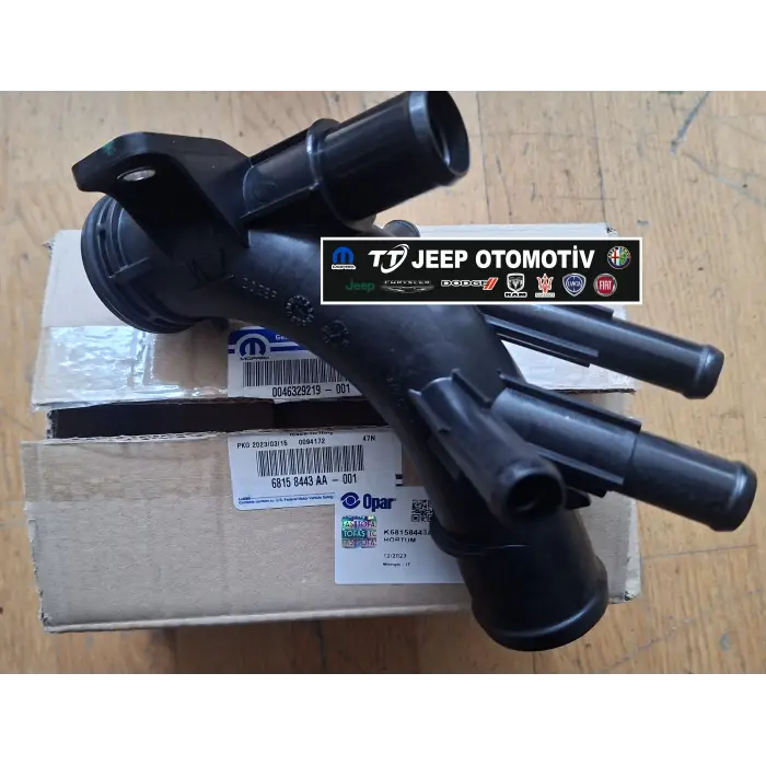 2011-2015 Chrysler / Lancia Voyager Termostat Borusu 68158443AA