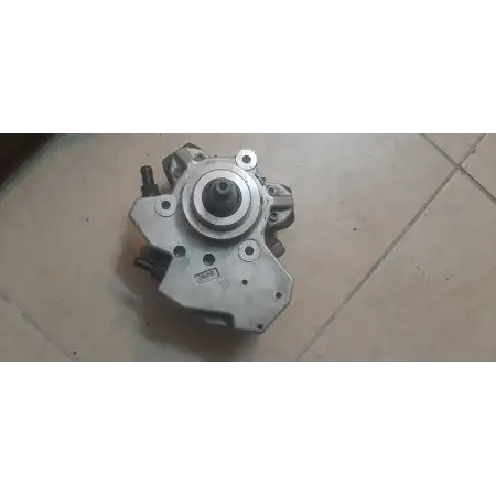 2005-10 Cherokee 300C 3.0L Mercedes Yakıt Pompası A6420700201 0445010095 - 2.El Ürün