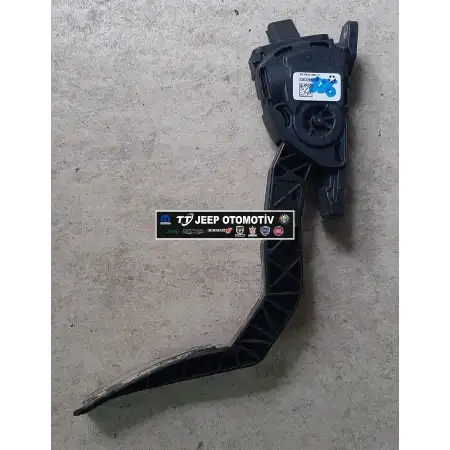 2007 - 2018 Jeep Wrangler Rubicon Gaz Pedalı 53032868AD - 2.El