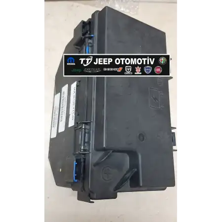 2008 - 2010 Dodge Nitro Cherokee Sigorta Kutusu 04692235AJ