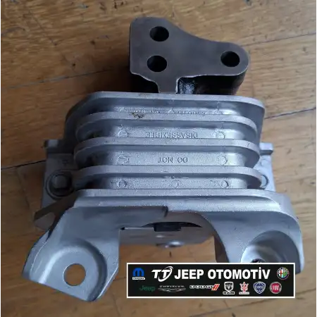 2011 - 2017 Fiat Freemont Dodge Journey Motor Kulağı 05147131AD