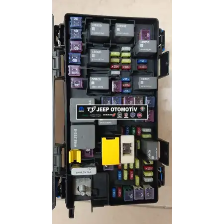 2012 Jeep Grand Cherokee Sigorta Kutusu 68089320AE K68089320AE