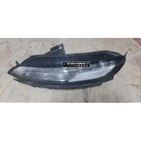 2014-15 Jeep Cherokee Sol Ön Gündüz Farı K68157105AO 68157105AO - 2.El Ürün