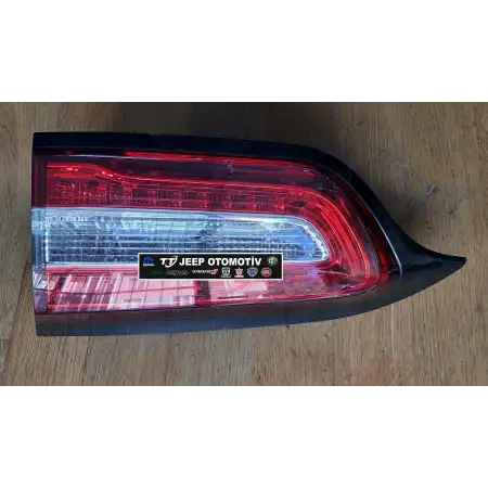 2014-18 Jeep Cherokee (KL) Sağ Arka Stop 68102920AC K68102920AC - 2.El