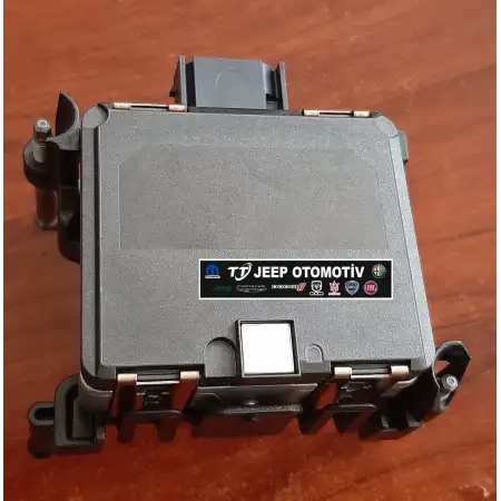 2014-2018 Jeep Renegade (BU) ACC Radar Sensörü / Modülü 52034329-52119981