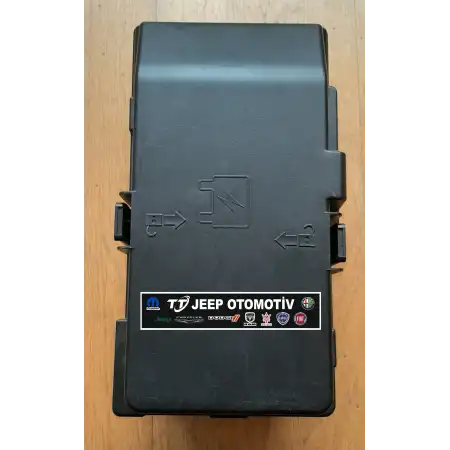 2014 Jeep Cherokee (KL) Sigorta Kutusu 68193002AF K68193002AF