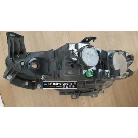 2015 - 2021 Fiat Egea Sağ Ön Far 52109114 52145154