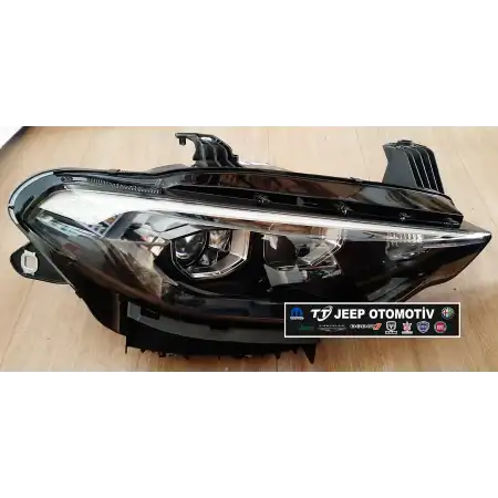 2015 - 2021 Fiat Egea Sağ Ön Far 52139515 52214453