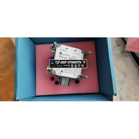 2015 Jeep Grand Cherokee / Dodge Durango ACC Radar 68259548AA