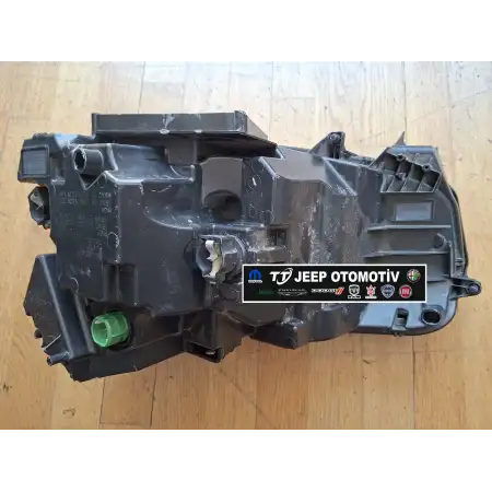 2023 - 2024 Jeep Avenger Sağ Ön Far 52218717 - 2.El Ürün
