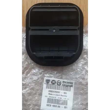 Alfa Romeo / Jeep / Fiat Bagaj Kısmı Hava Çıkış Kapağı 52076397