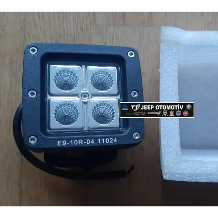 Jeep Wrangler Rubicon - 3 Kare LED Spot Işık 20W - 1800 Lümen