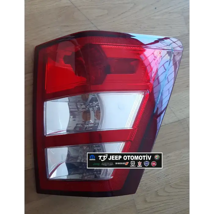 2005-2010 Jeep Grand Cherokee (WH) sağ arka stop 55156720AH