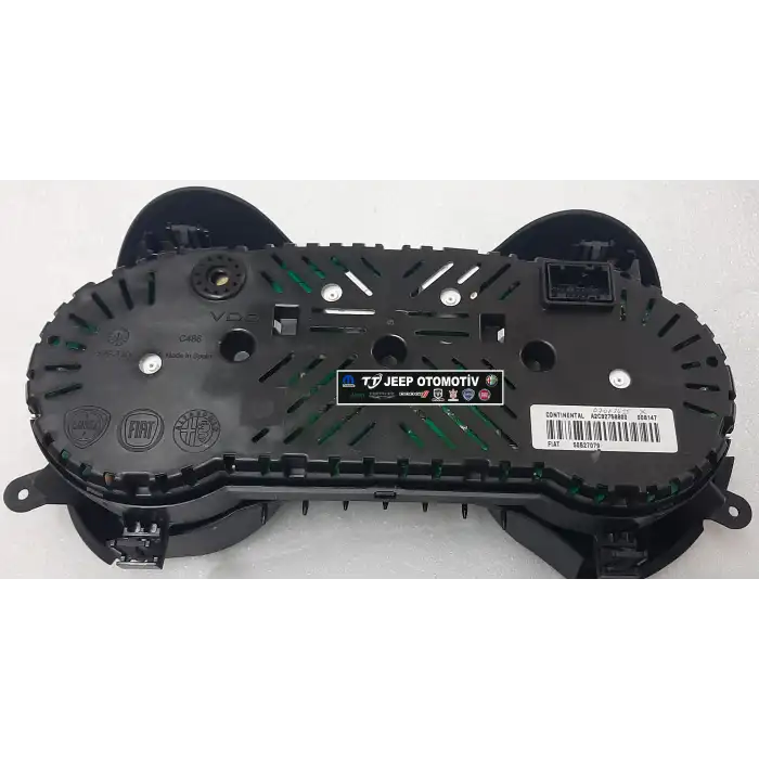 2010 - 2013 Alfa Romeo Giulietta Gösterge Paneli 50527079