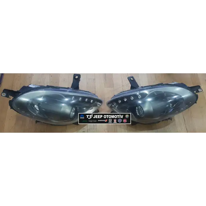 2010-2020 Alfa Romeo Giulietta Far 50520228 Sağ 50520220 Sol - 2.El Ürün