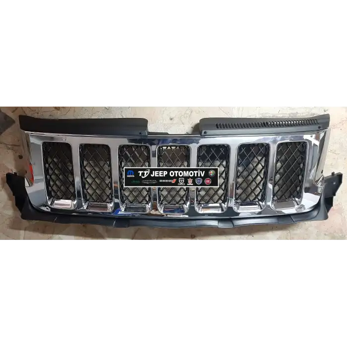 2011 - 2013 Jeep Grand Cherokee Ön Izgara Panjur 55079377AC