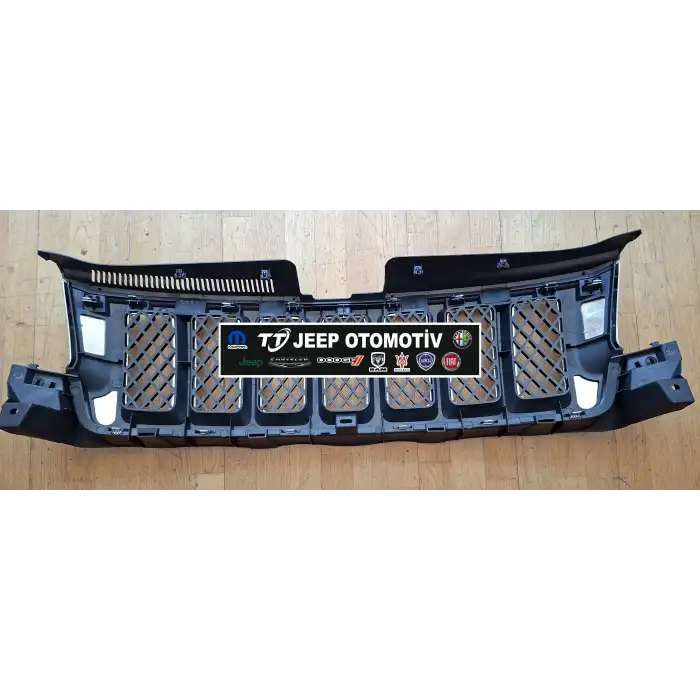 2011 - 2013 Jeep Grand Cherokee Ön Izgara Panjur 55079377AC -55079377AE-55079377AD OEM