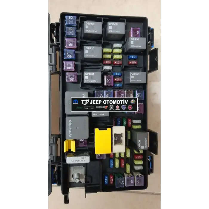 2012 Jeep Grand Cherokee Sigorta Kutusu 68089320AE K68089320AE