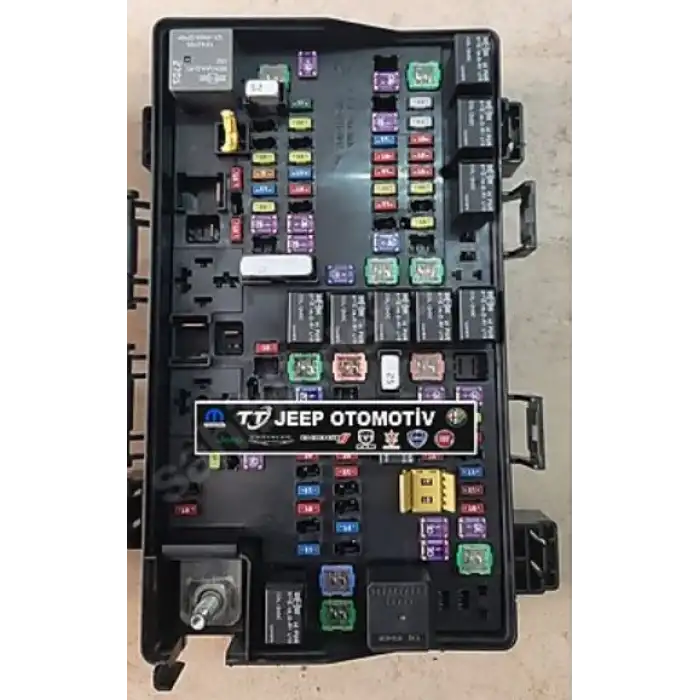 2014- Jeep Grand Cherokee Sigorta Kutusu 68194607AC K68194607AC