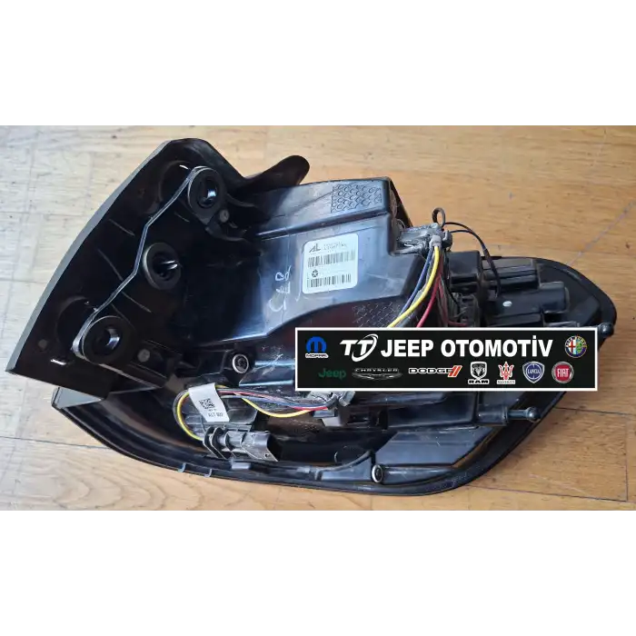 2017 - 2020 Jeep Compass Sol Arka Stop Orijinal 55112683AD
