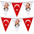 İpe Dizili Üçgen Atatürk ve Türk Bayrak