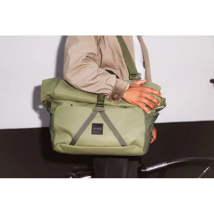 Brompton Rolltop Bag (Large) Olive Green Q104136