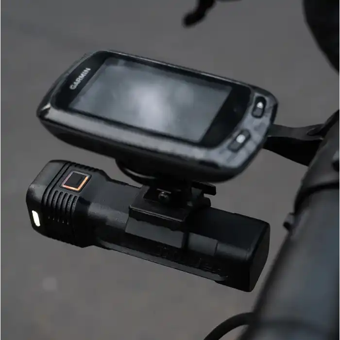 Knog Blinder 1300 Lümen Bisiklet Ön Far