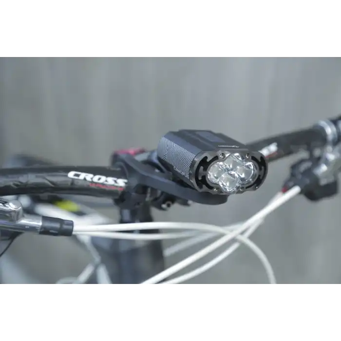 Moon Canopus Pro 6000 Lümen Ön Far