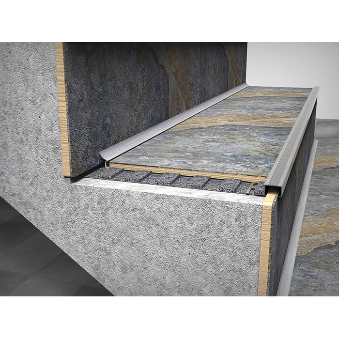 BPRA10 - 10 MM ALÜM.MERDİVEN BASAMAK PROROFİLİ 250 CM
