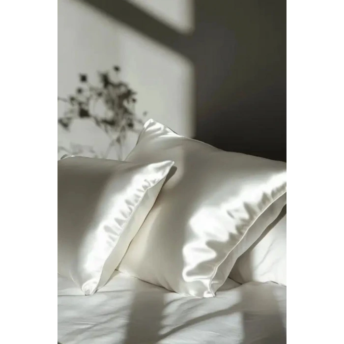 2’li  İpek Dokulu Saten Yastık Kılıfı 50x70 – Beyaz – Mikrosaten, Saç ve Cilt Dostu