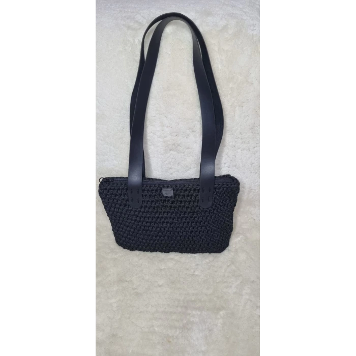 El Yapımı Siyah Örgü Şık Kadın Çantası – İpekyıldızı