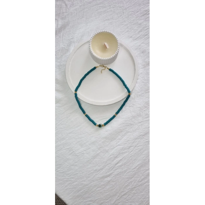 El Yapımı Zümrüt Yeşili Boncuk Kolye – İpekyıldızı