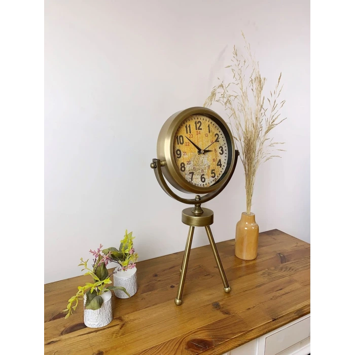 Eskitme Metal Mini Tripod Kaos Masa Saati 45×26 cm