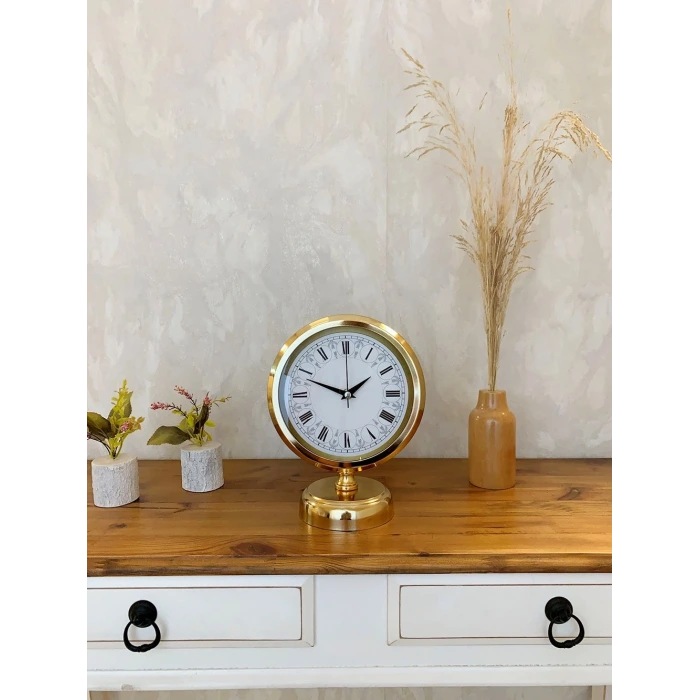 Gold Metal Desenli Roma Rakamlı Masa Saati