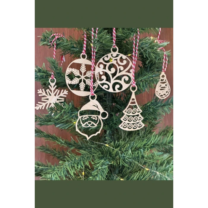 İpek Yıldızı® 6 Parça Kırmızı Beyaz İpli Noel Babalı ve Kar Tanesi Model Ahşap Yılbaşı Ağaç Süsü